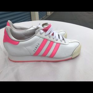 Adidas Samoas Women’s Size 9